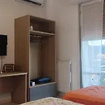 Vince & Rita's * 东塞斯特里